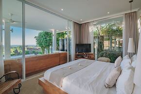 Deep Blue Villa
