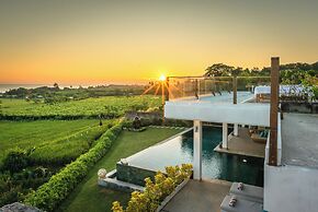 Deep Blue Villa