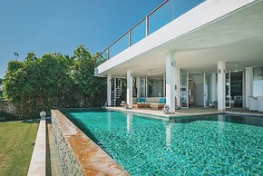 Deep Blue Villa