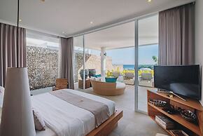 Deep Blue Villa