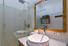 Spice House inn Down Stair