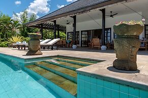 Villa Lovina Beach 1