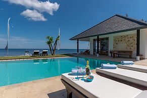 Villa Lovina Beach 1