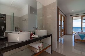 Villa Lovina Beach 1