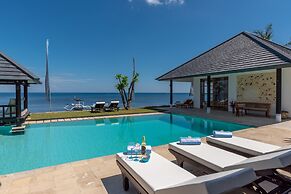 Villa Lovina Beach 1