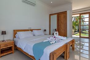 Villa Lovina Beach 1