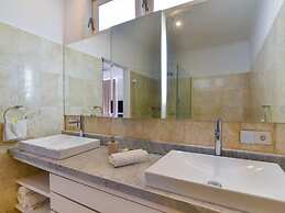 Villa Pondok Wahyu Sedana