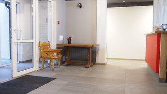 Guest House Opaliha Loft Rooms - Hostel