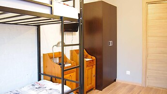 Guest House Opaliha Loft Rooms - Hostel