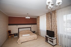 Familia Hotel