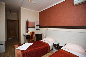 Familia Hotel