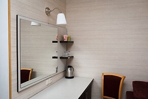 Familia Hotel