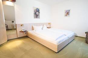 Tanne Apartments