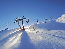 Beautiful Flat Near the Hochzillertal ski Area