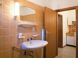 Cosy Holiday Flat Close to the ski Area