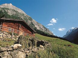 Cosy Holiday Flat Close to the ski Area