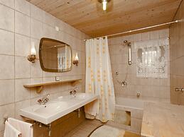 Heavenly Apartment in Wängle Tyrol near Walking Trails