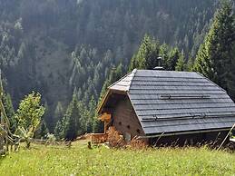 Chalet in Kolbnitz-teuchl With Balcony