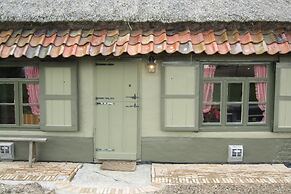 Tranquil Home With BBQ