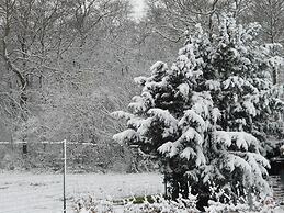 Holiday Home Het Boerderijtje With Trampoline