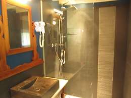 Holiday Home Het Boerderijtje With Trampoline