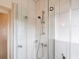 Beautiful Apartment With Swimming Pool