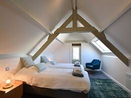 Luxury Villa in Sint-Idesbald with Hot Tub