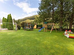 Bungalow in Gloednitz in Carinthia With Pool