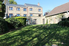 Luxury Villa With an Incredible Private Pool, Close to Maastricht and 