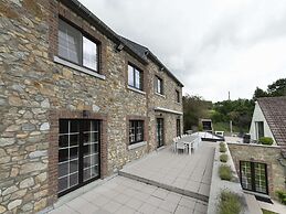 Luxury Villa With an Incredible Private Pool, Close to Maastricht and