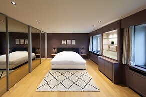 Luxury Villa With an Incredible Private Pool, Close to Maastricht and 