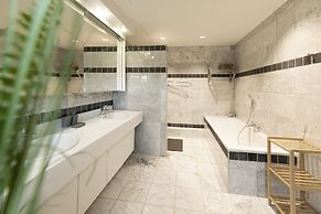 Luxury Villa With an Incredible Private Pool, Close to Maastricht and 