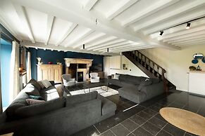 Luxury Villa With an Incredible Private Pool, Close to Maastricht and 