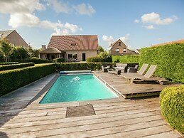 Classy Holiday Home in Aartrijke With Private Swimming Pool