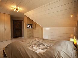 Classy Holiday Home in Aartrijke With Private Swimming Pool