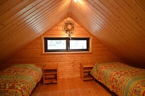 Scenic Chalet in Ovifat