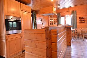 Scenic Chalet in Ovifat