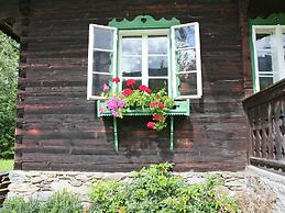 Historic Holiday Home in Gmünd near Cross Country Skiiing