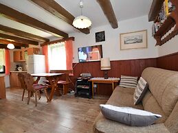 Lush Home in Konstantinovy Lazne With Bubble Bath