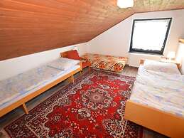 Lush Home in Konstantinovy Lazne With Bubble Bath