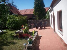 Bungalow in Alt Bukow Near the Beach