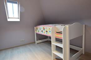 Cozy Holiday Home in Aalter near Lake