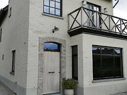 Cozy Holiday Home in Aalter near Lake