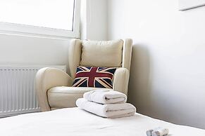 Magnificent and centrally located flat