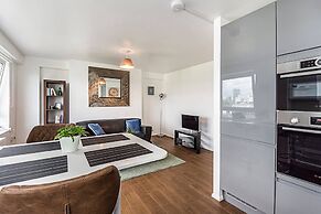 Magnificent and centrally located flat