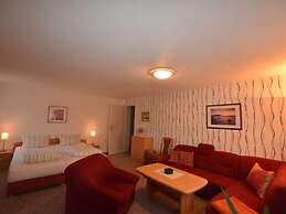 Beautiful Apartment in Kropelin Near Sea