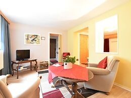 Moderne Ferienwohnung in Kuehlungsborn im Gruenen