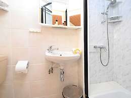 Apartment With Private Terrace in Lichtenhain