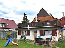 Apartment With Private Terrace in Lichtenhain