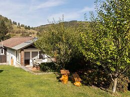 Holiday Home in Schtsnbrunn With Garden